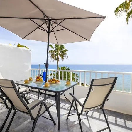 Апартаменты Ocean View Тиас